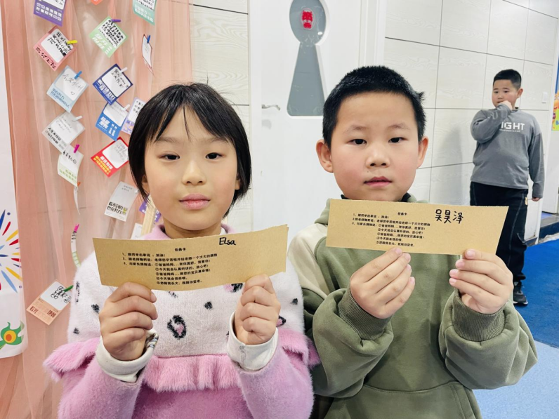 孩子的幸福，是被允许做这3件“无用”的事(图1)